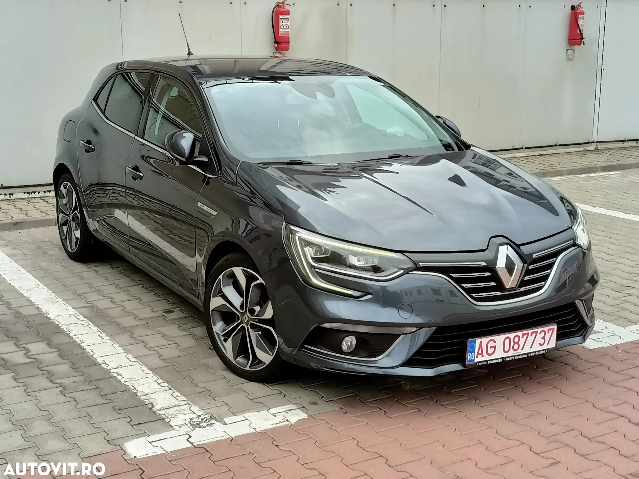 Renault Megane - 2