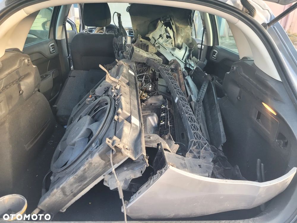 Citroën C4 BlueHDi 100 Business Class - 8