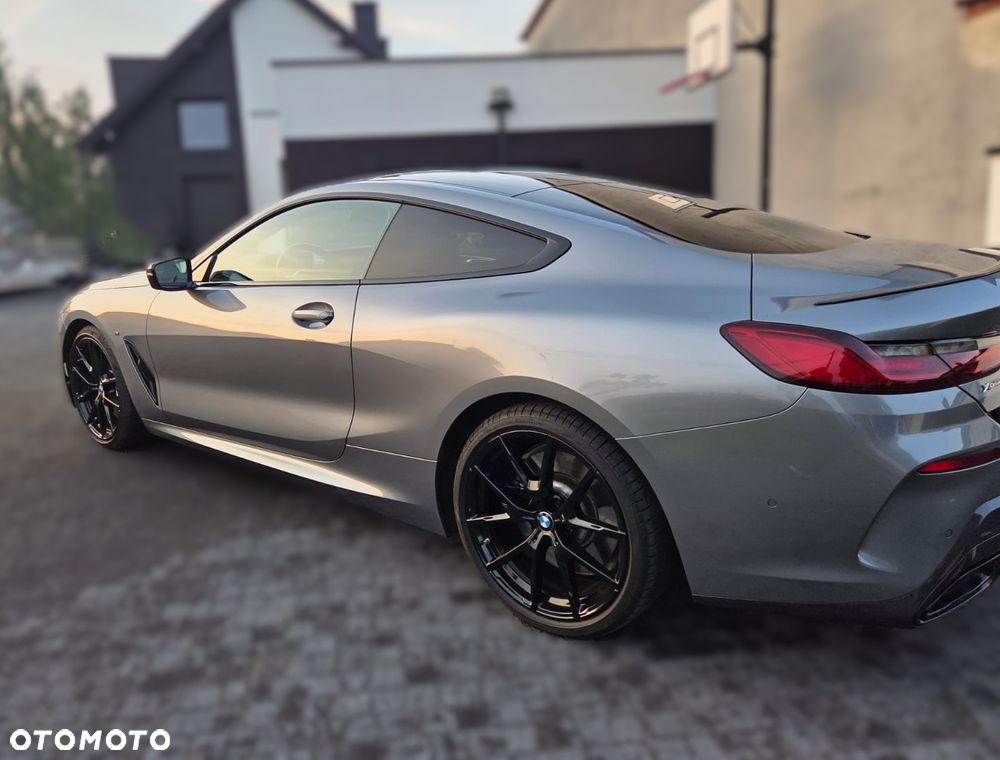 BMW Seria 8 - 2
