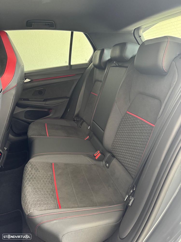 VW Golf 2.0 TSI GTI Clubsport DSG - 16