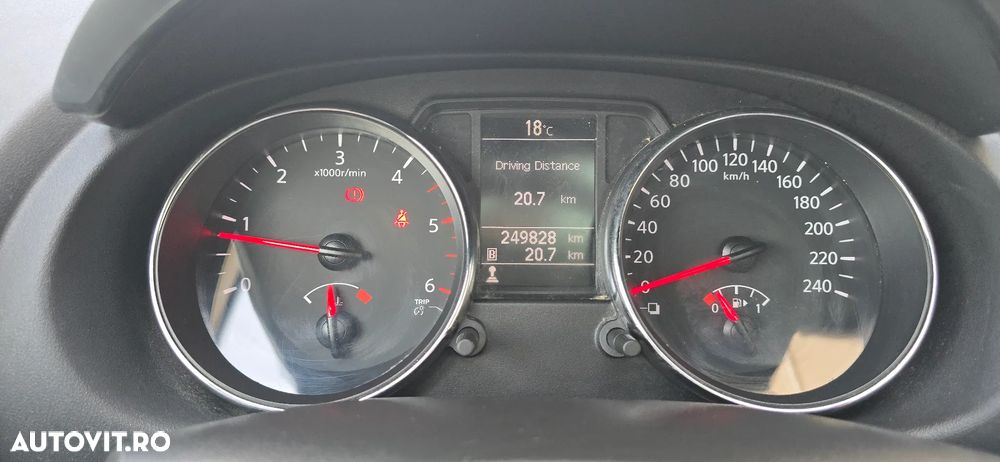 Nissan Qashqai 1.6 DCI TEKNA - 13