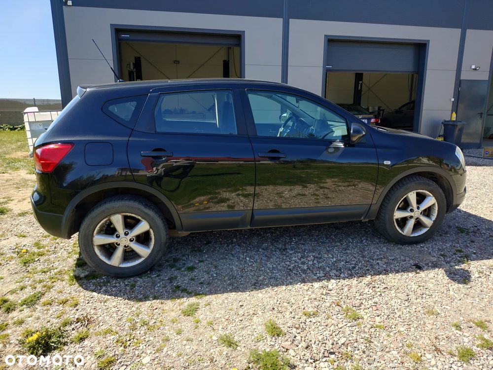 Nissan Qashqai - 4