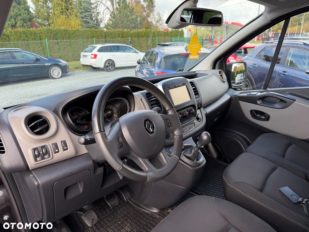 Renault Trafic - 15