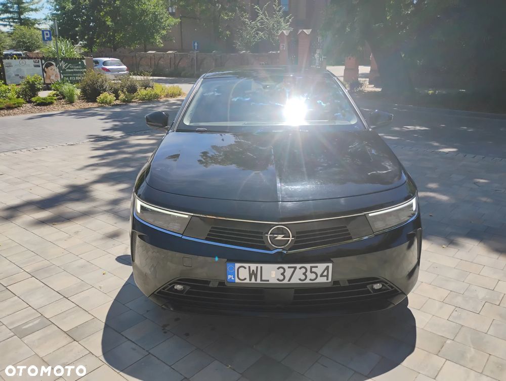Opel Astra 1.2 Turbo Start/Stop Business Edition - 1