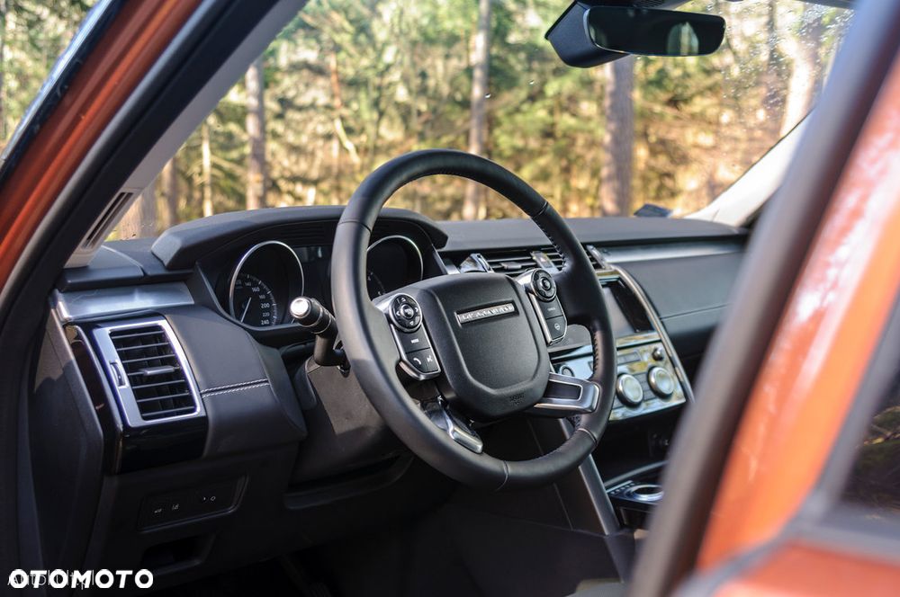 Land Rover Discovery 3.0 TD6 First Edition - 3