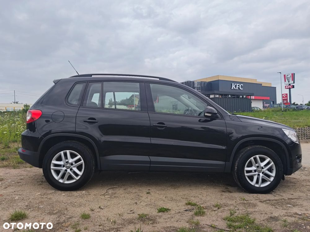 Volkswagen Tiguan - 4