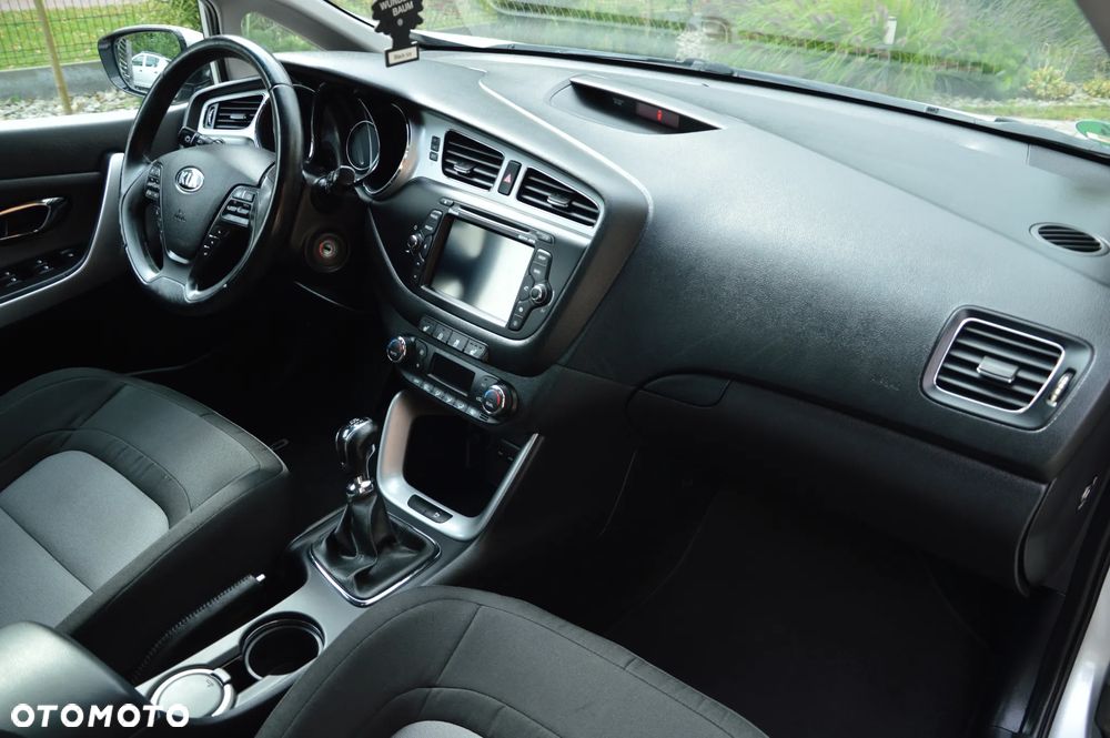 Kia Ceed 1.6 CRDi Business Line - 9