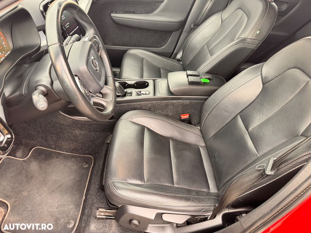 Volvo XC 40 D4 AWD Geartronic Momentum Pro - 7