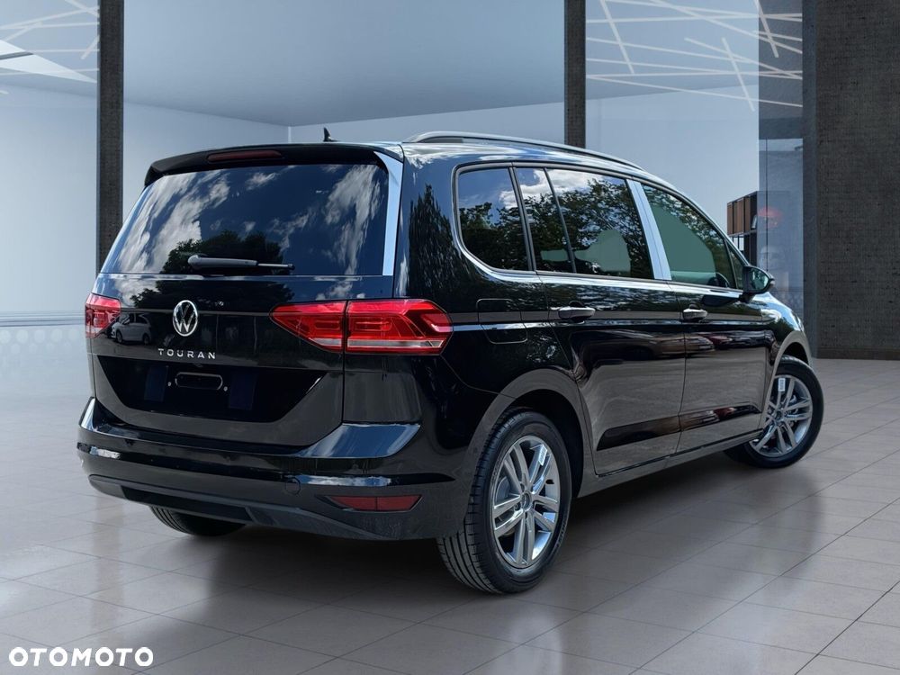 Volkswagen Touran - 2