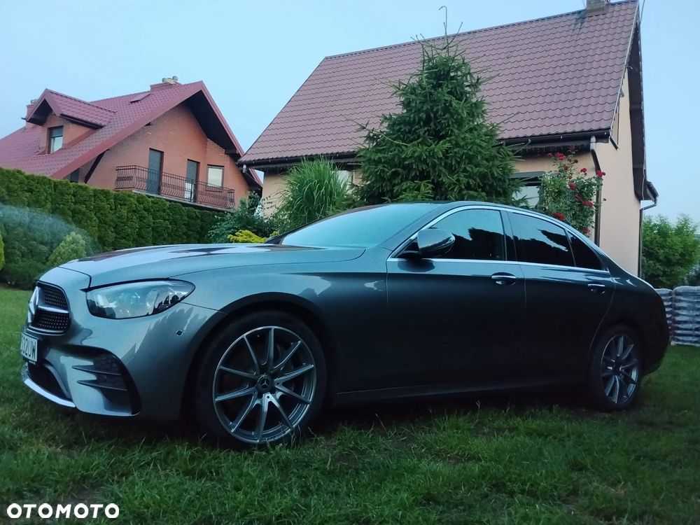 Mercedes-Benz Klasa E 220 d 4-Matic AMG - 5