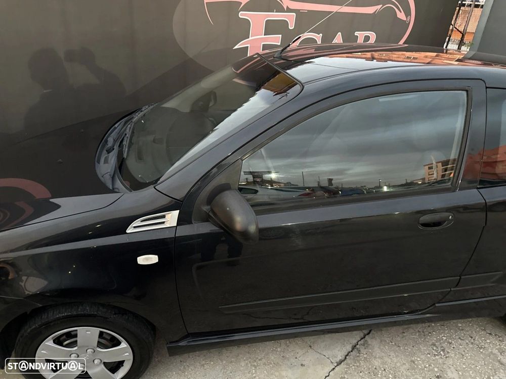 Chevrolet Aveo 1.2 LS - 21