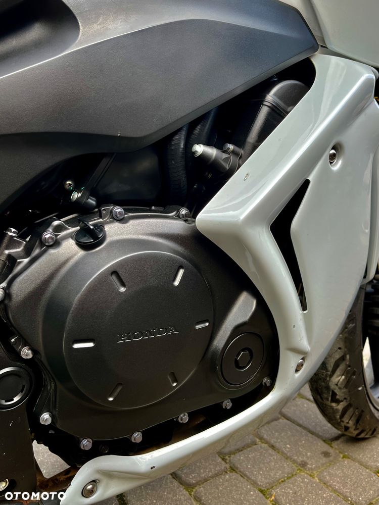 Honda CBF - 17