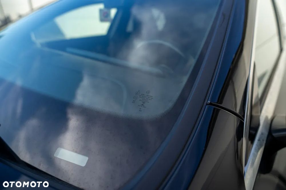 Mercedes-Benz Klasa A 180 d 8G-DCT Edition 2021 - 26