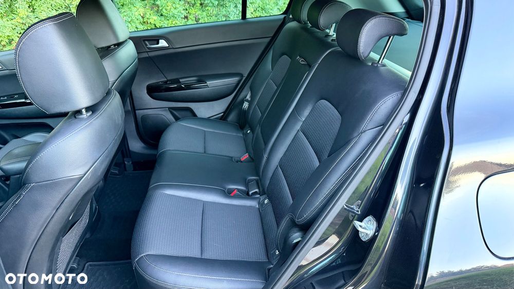 Kia Sportage 1.6 GDI Black Edition 2WD - 14