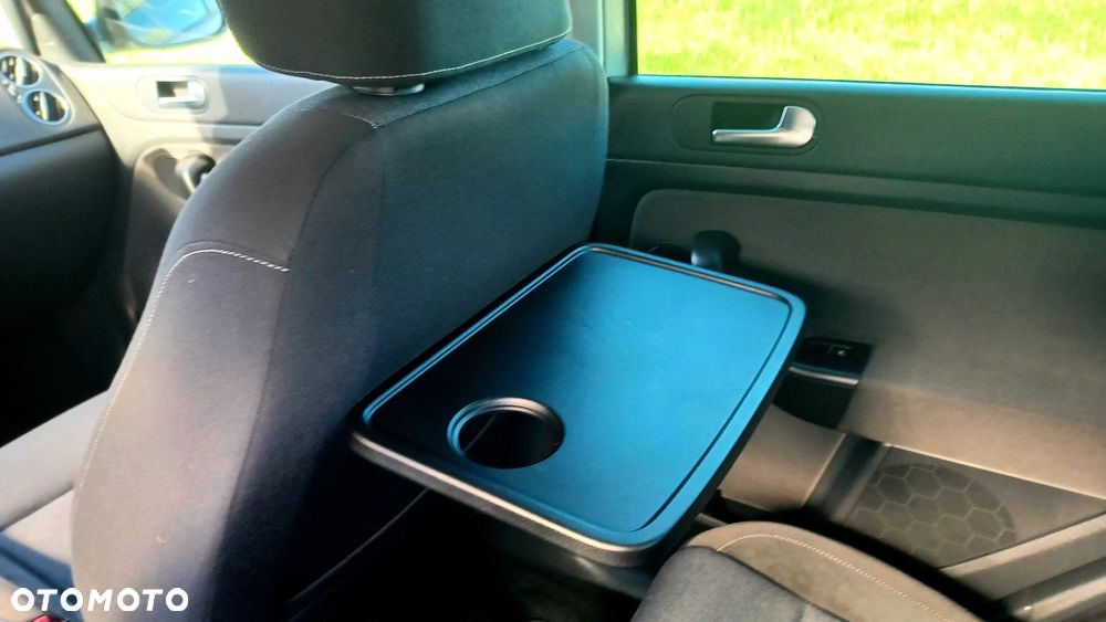 Volkswagen Golf Plus - 9
