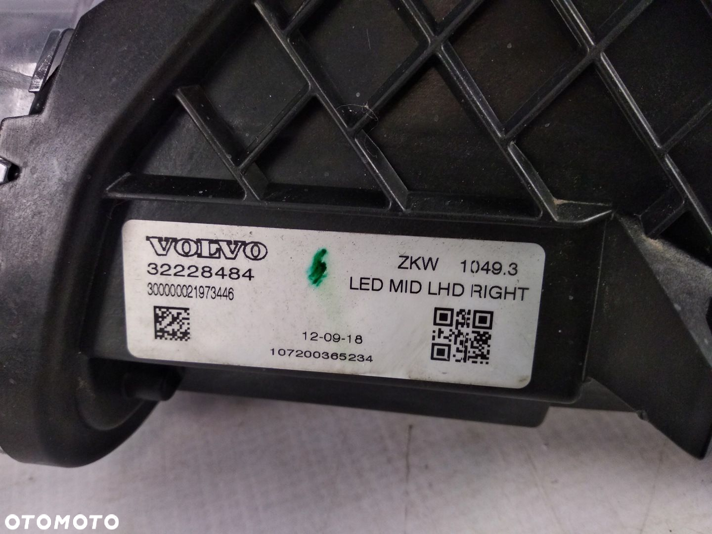Volvo V40 XC40 Lift Full Led Prawy Lampa Przód - 12