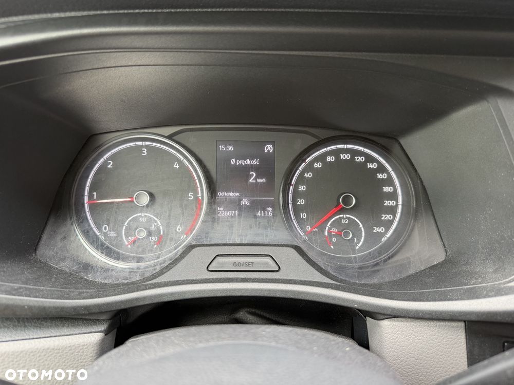 Volkswagen Transporter - 12