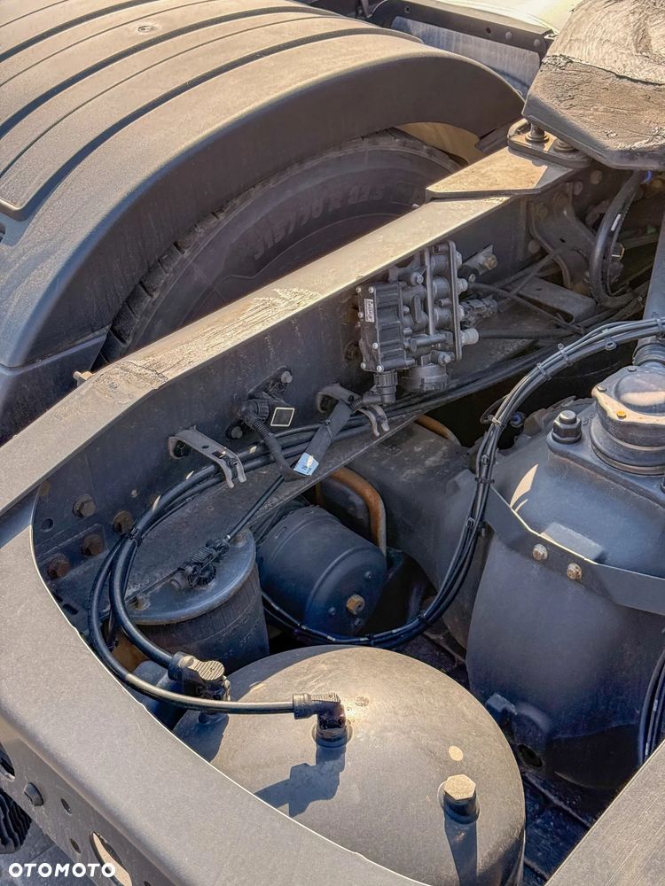 Volvo FH 460 / STANDARD / XXL / i SAVE / EURO 6/ GLOBETROTTER/ / AUTOMAT/SERVIS /2019/ KAMERA/ SKÓRY/ XENON /PERFEKCYJNY STAN / ZABUDOWY  MIĘDZYOSIOWE/ - 25