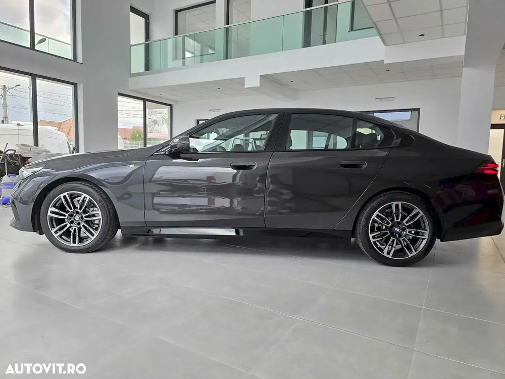 BMW Seria 5 520d AT MHEV - 9
