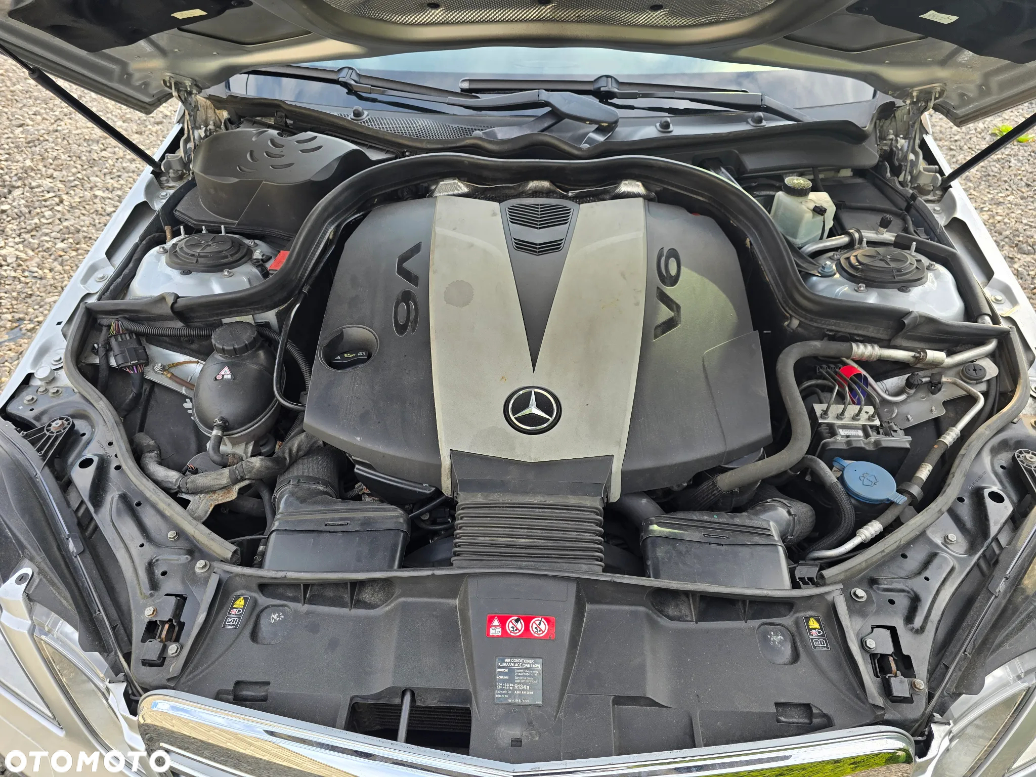 Mercedes-Benz Klasa E 350 CDI BlueEff Elegance - 29