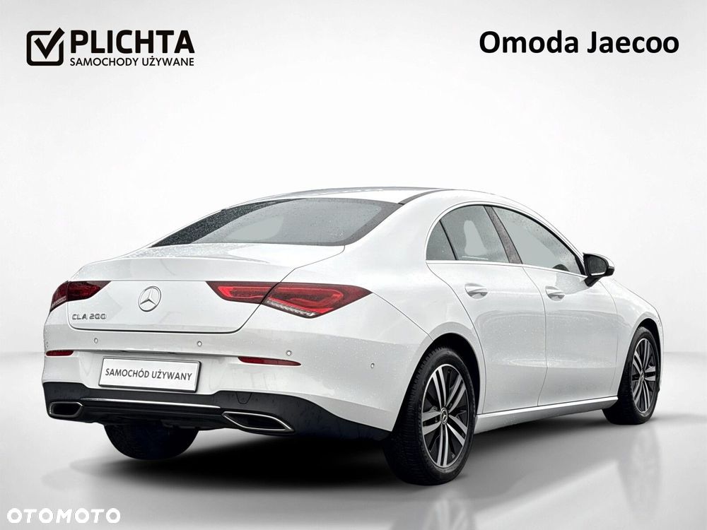Mercedes-Benz CLA 200 7G-DCT - 6