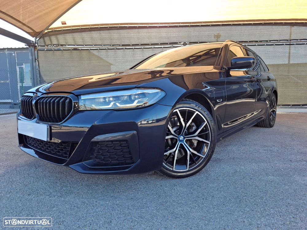 BMW 530 e Pack Desportivo M Pro - 8