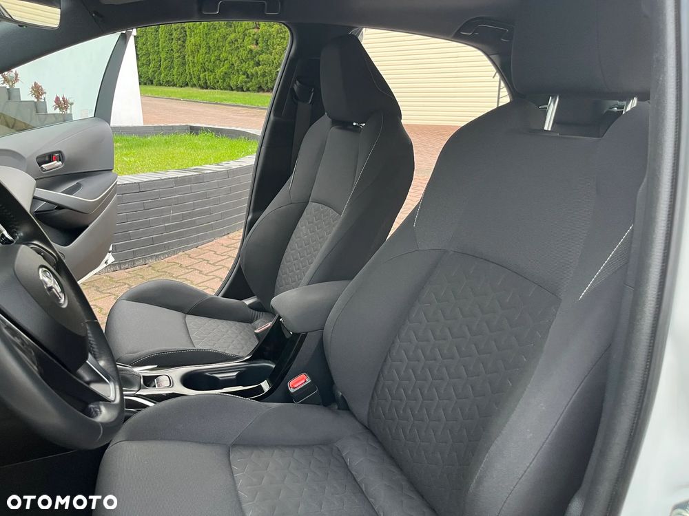 Toyota Corolla 1.8 Hybrid Comfort - 20