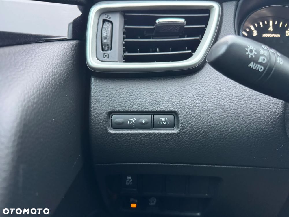 Nissan Qashqai 1.2 DIG-T 360 - 22