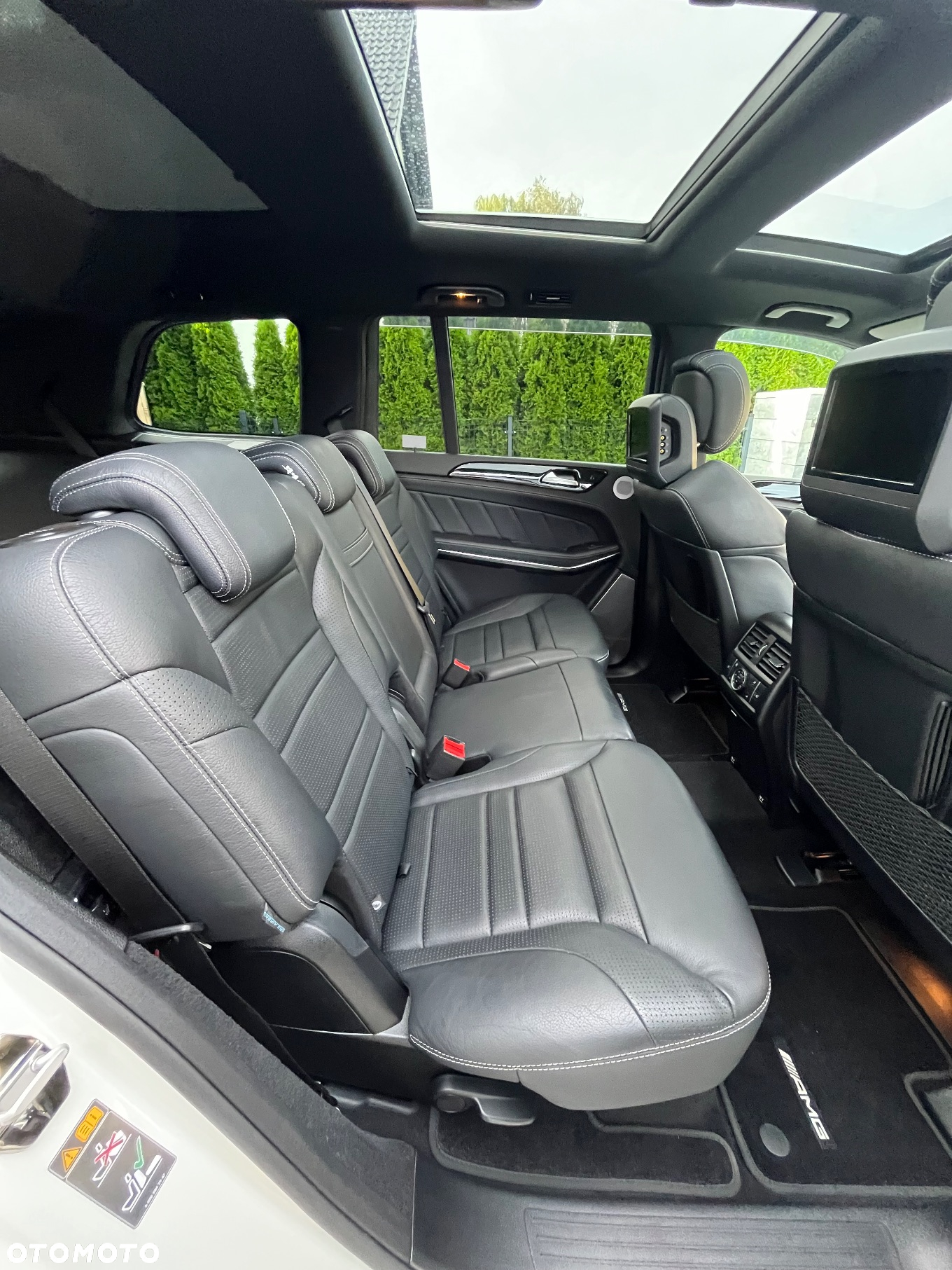 Mercedes-Benz GL 63 AMG 4Matic AMG Speedshift Plus 7G-TRONIC - 26