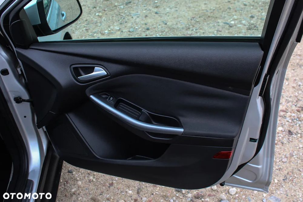 Ford Focus 1.6 TDCi DPF Start-Stopp-System Titanium - 21