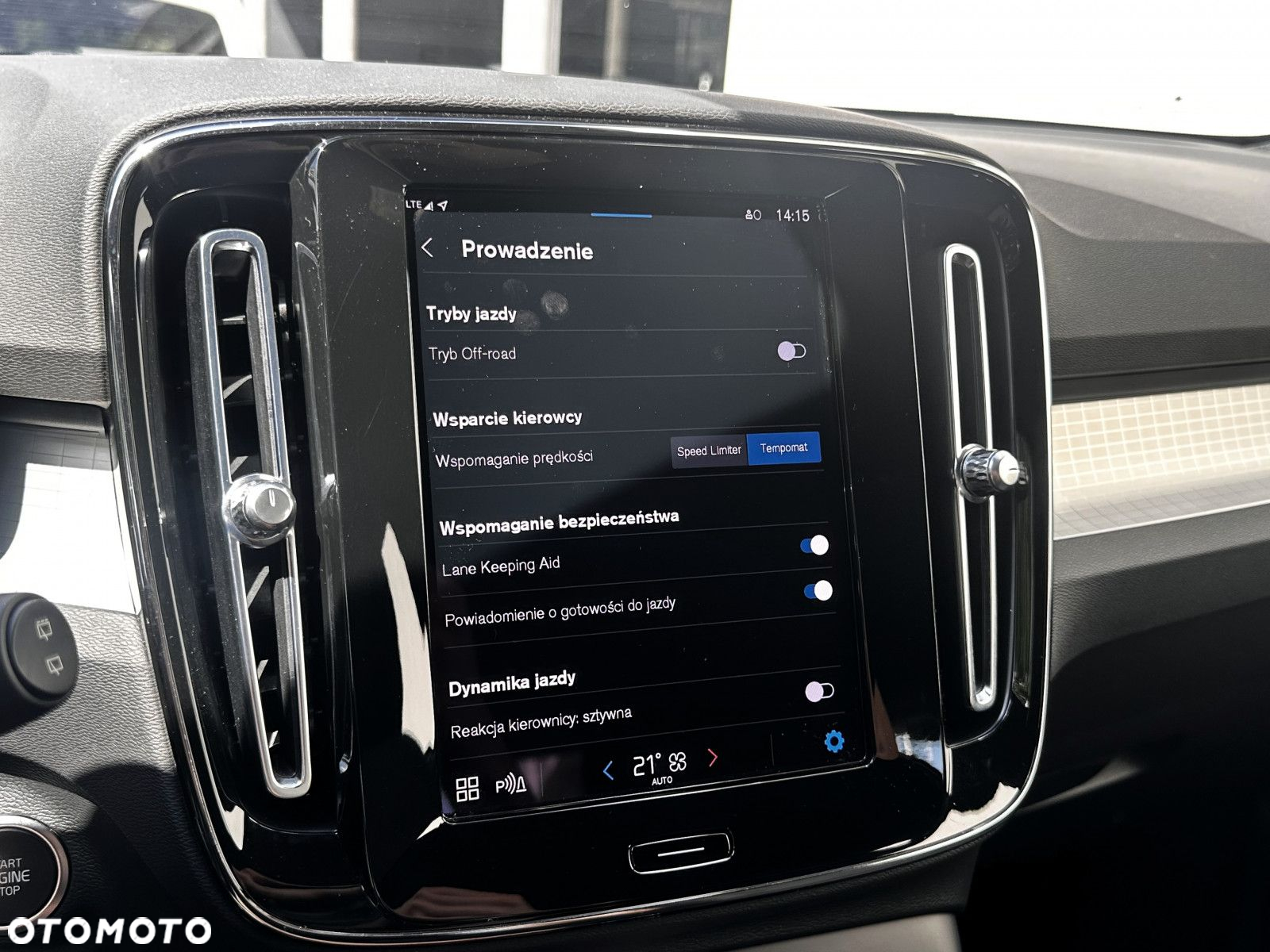 Volvo XC 40 - 28