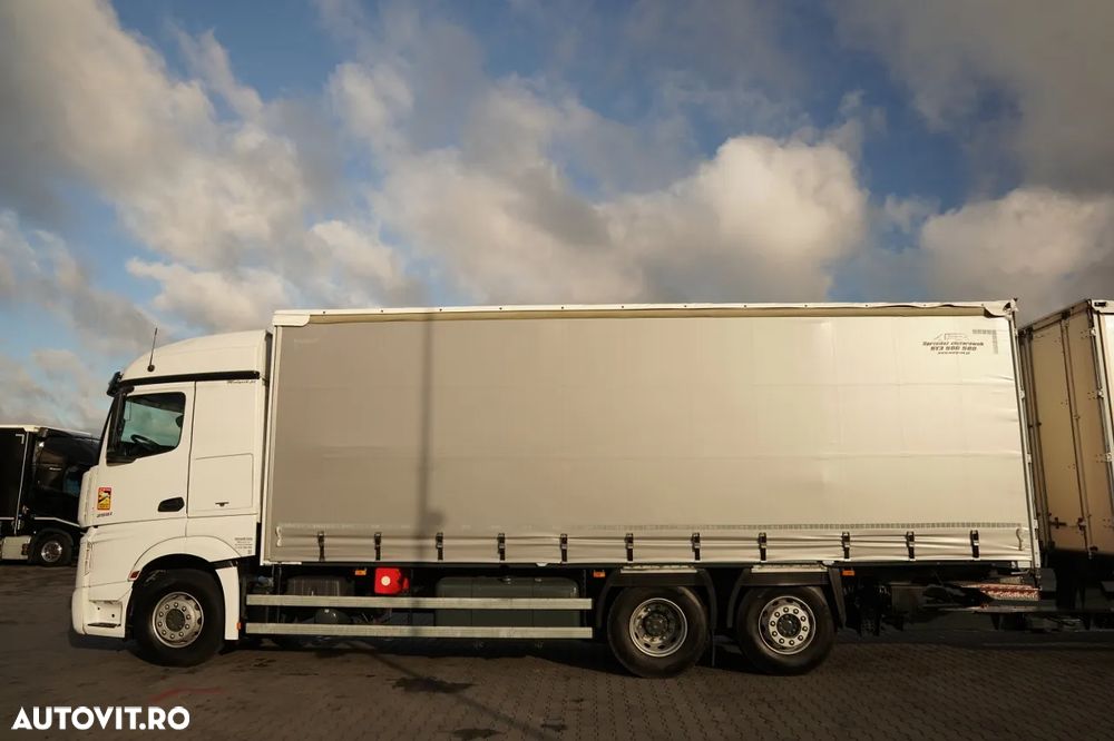 Mercedes-Benz ACTROS 2551 / TANDEM COMBINAT 120 M3 / TRAVERSĂ / RIDICATIVĂ / PUNTE RIDICATIVĂ / PODEA REZISTENTĂ - 9