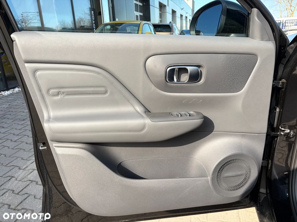 Leapmotor B10 Design - 15