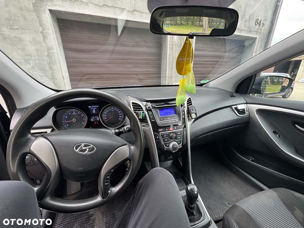 Hyundai i30 1.4 Classic + - 12
