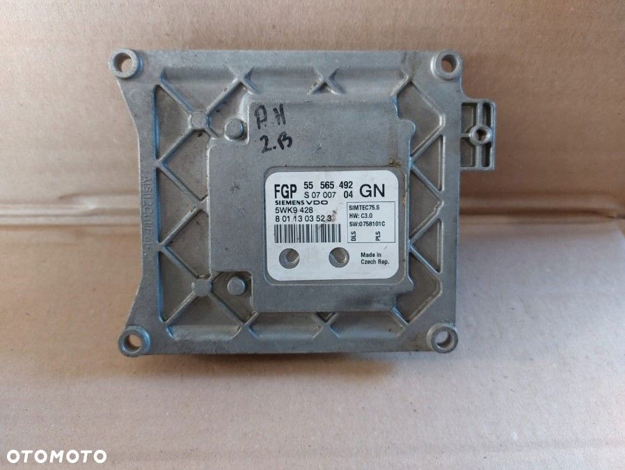 Sterownik silnika komputer Opel 55565492 GN 5WK9428