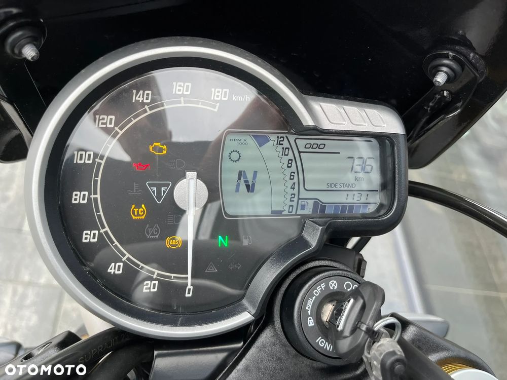 Triumph Scrambler - 5
