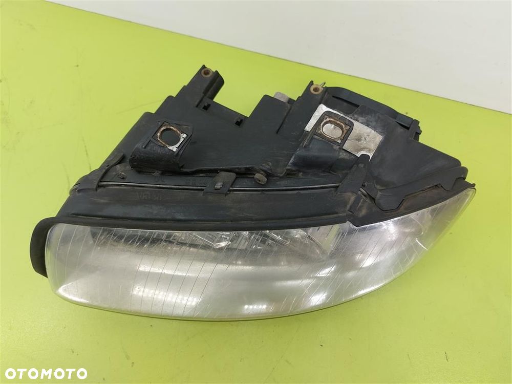 Reflektor lampa przód lewa Audi  A4 B6 8E 2000-2004 XENON KPL - 5