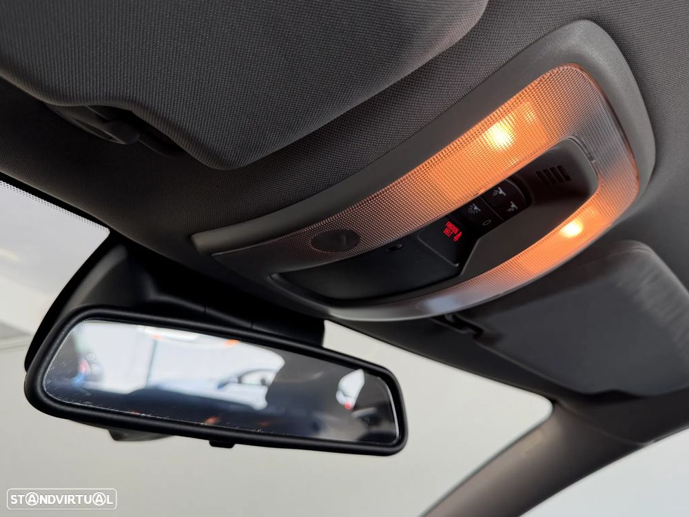 Volvo V60 2.0 D4 Momentum Eco - 30