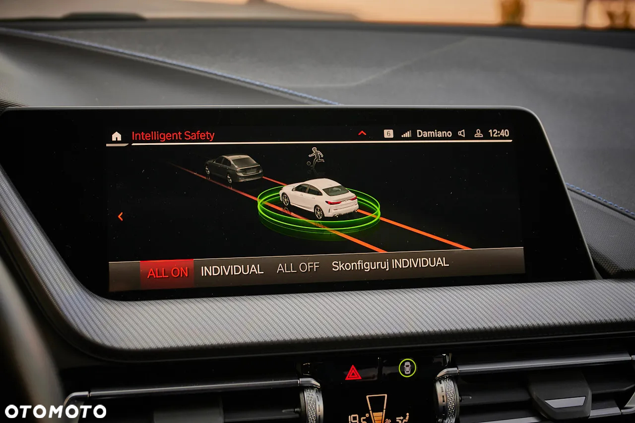 BMW Seria 2 220i M Sport - 36