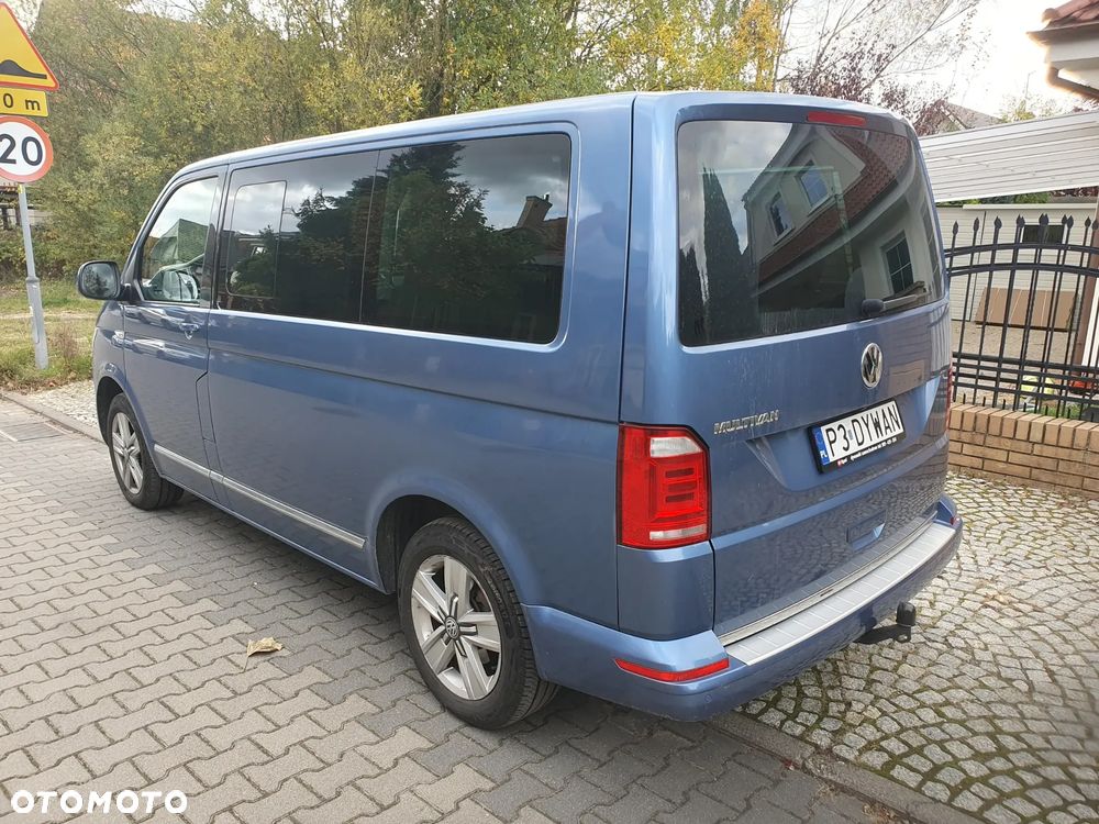 Volkswagen Multivan - 12