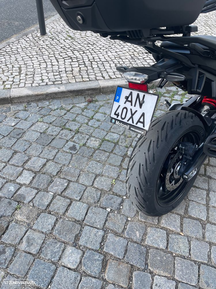BMW F 900 XR Black edition - 4