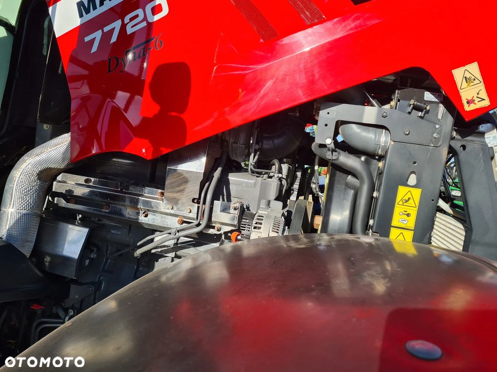 Massey Ferguson 7720 Dyna 6 - 10
