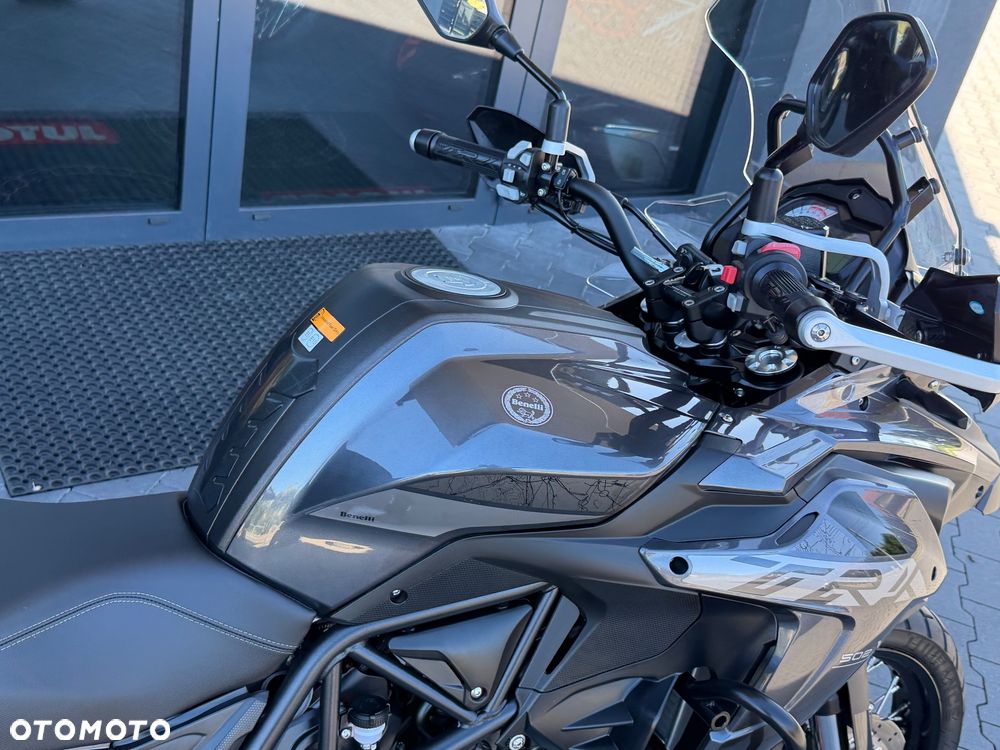 Benelli TRK 502X - 15