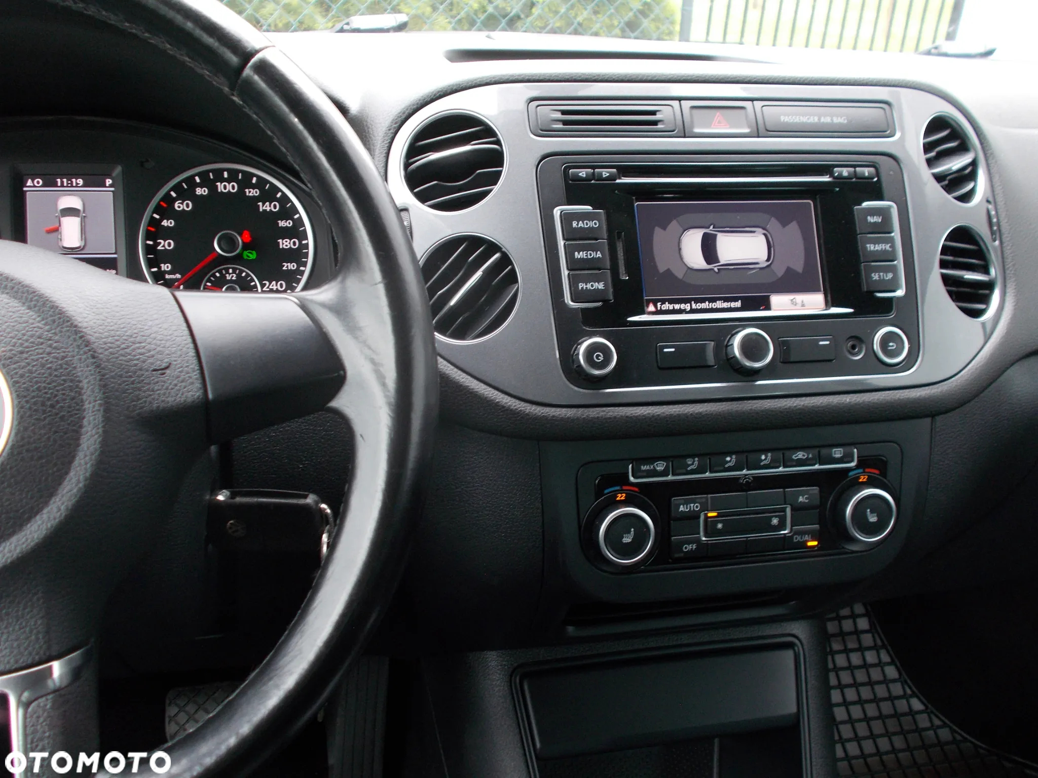 Volkswagen Tiguan 2.0 TDI 4Mot R-Style DSG - 7