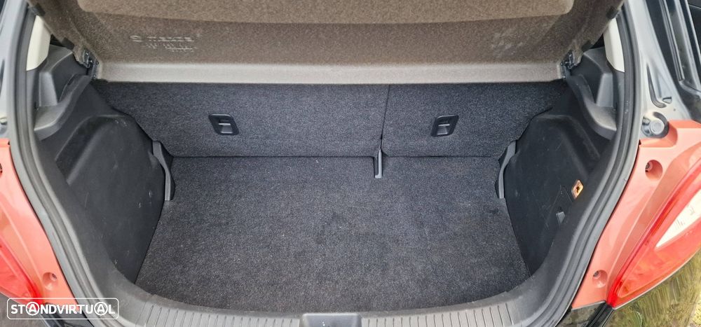 Mazda 2 1.3 MZR Navi Series - 4