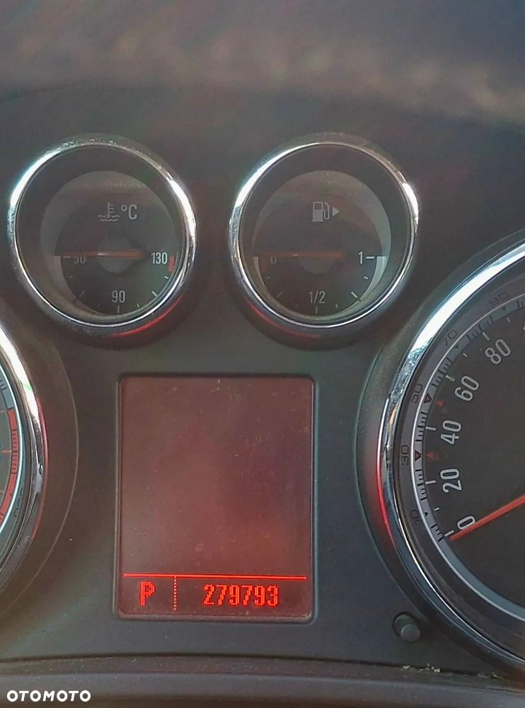 Opel Insignia 2.8 T V6 Cosmo 4x4 - 13