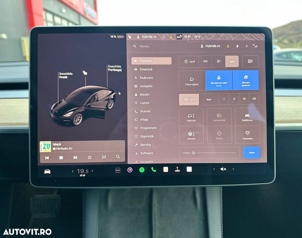 Tesla Model 3 Langstreckenbatterie Allradantrieb Dual Motor - 26