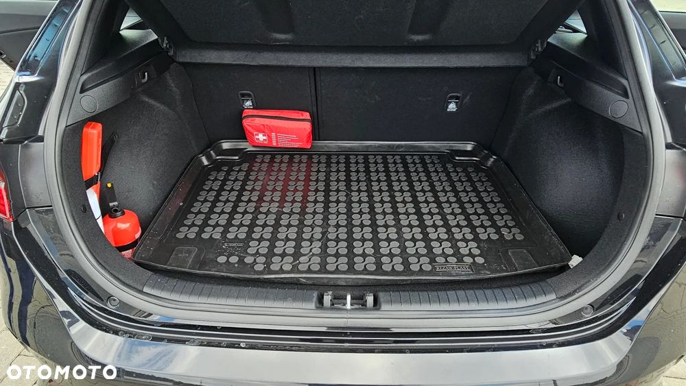 Kia Ceed 1.5 T-GDI M DCT - 15