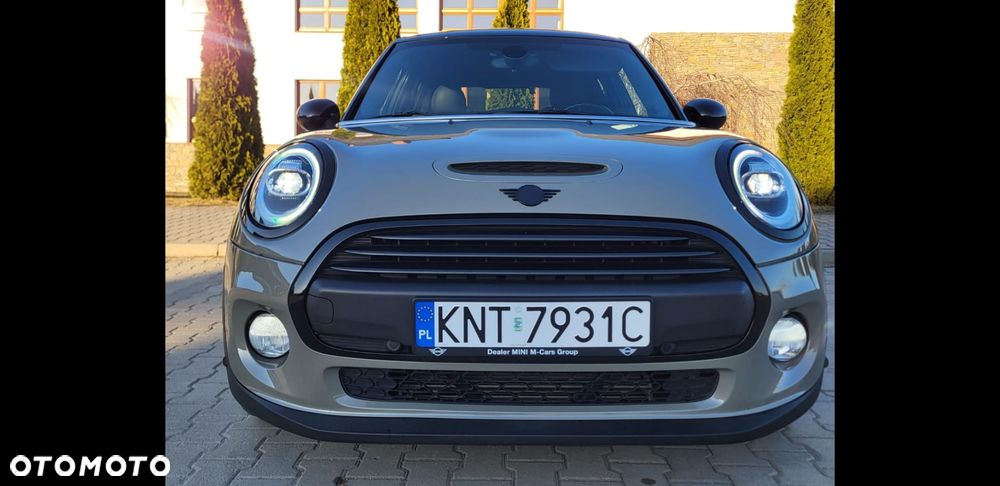 MINI Cooper Standard - 4