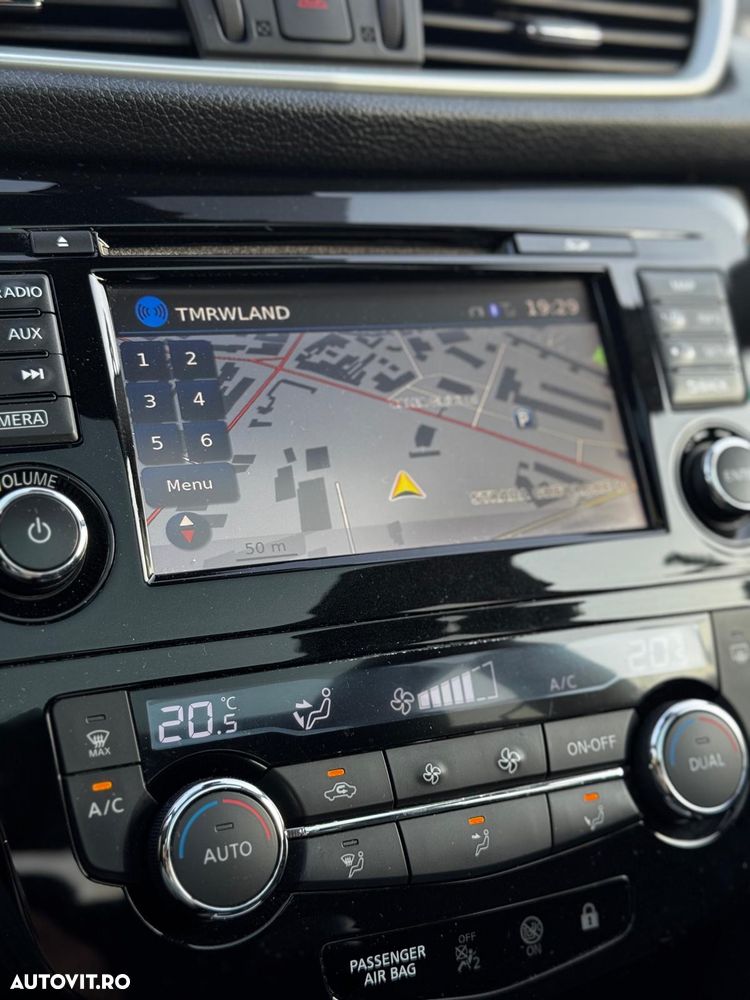 Nissan Qashqai 1.6 DCI N-Connecta - 15